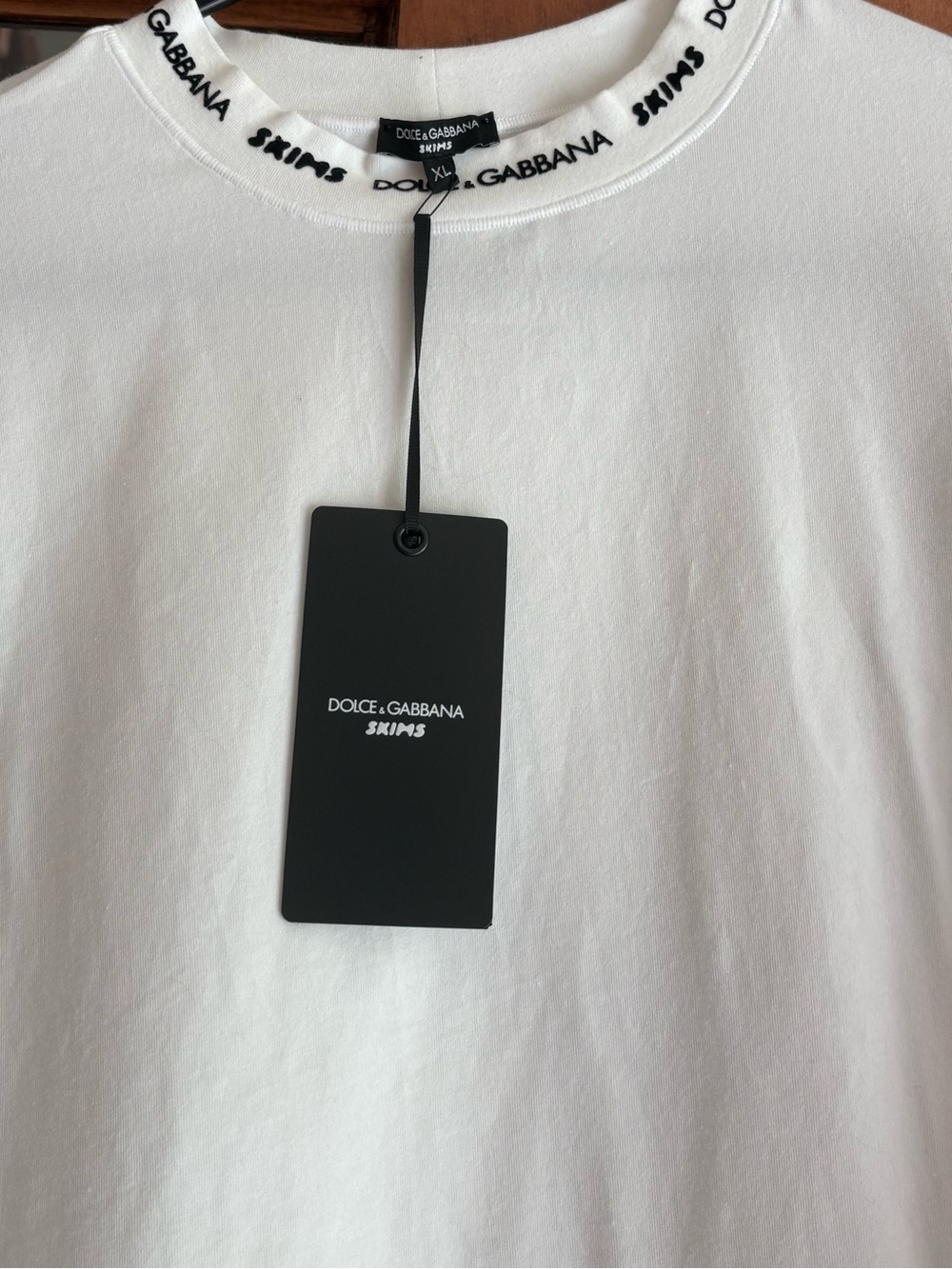 Skims designer shirt size XL - Picture 3 of 7